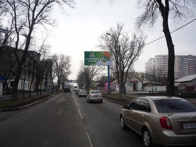 Щит 6x3, пр. Панфилова - ул. Северная (перед пл. Б. Комиссаров) Щит 6x3, пр. Панфилова - ул. Северная (перед пл. Б. Комиссаров)