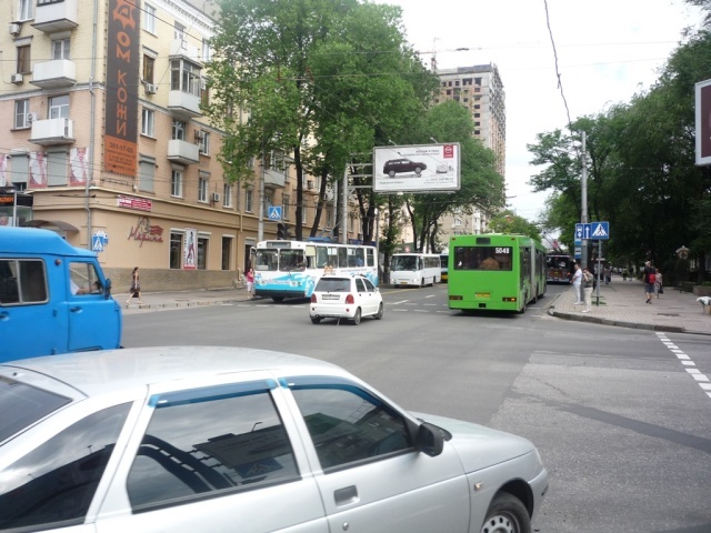 Щит 6x3, ул. Университетская, 42 - пр. Б. Хмельницкого Щит 6x3, ул. Университетская, 42 - пр. Б. Хмельницкого