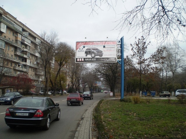 Щит 6x3,  ул. Челюскинцев, 275 - ул. Артема (ТЦ "Атлант")