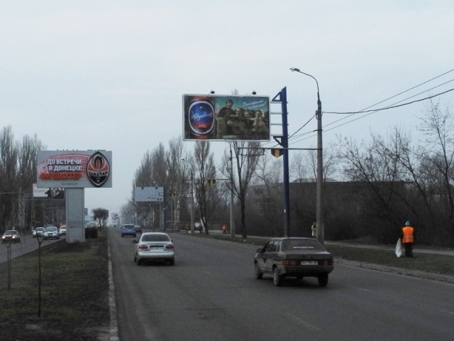 Щит 6x3, пр. Ленинский, 69-Б (ресторан King Town) Щит 6x3, пр. Ленинский, 69-Б (ресторан King Town)