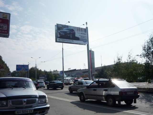 Щит 6x3,  ул. Артема, 160 (радиорынок, ТЦ "Маяк)