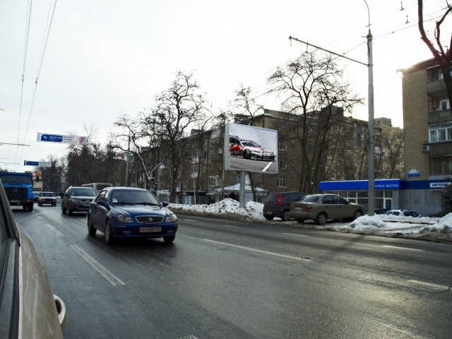 Беклайт 4x3,  ул. Университетская, 102 (автосалоны)