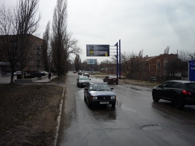 Щит 6x3, ул. Левобережная, 66 (автосалон "Шкода") Щит 6x3, ул. Левобережная, 66 (автосалон "Шкода")
