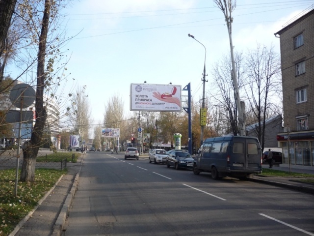 Щит 6x3, пр. Титова - ул. Артема (РСК "Олимпийский") Щит 6x3, пр. Титова - ул. Артема (РСК "Олимпийский")